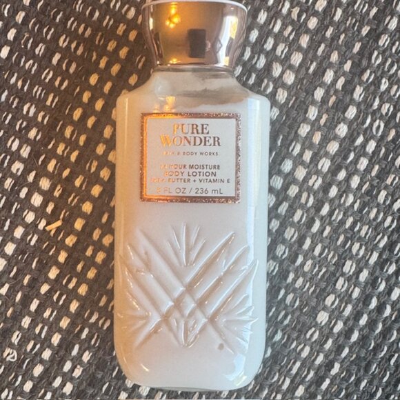 Bath & Body Works PURE WONDER 5pc gift set - Picture 6 of 10